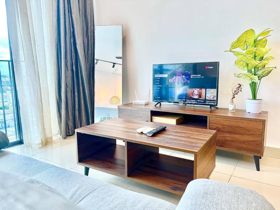 G 1-5Pax Cozy Home Trefoil Setia Alam 100Mps Wifi & Tv Sccc Exterior photo